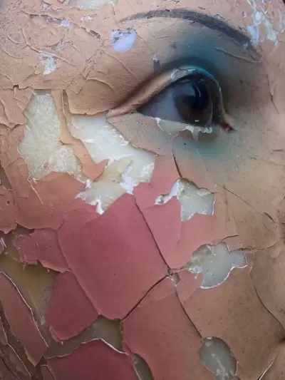 It‘s flaking though