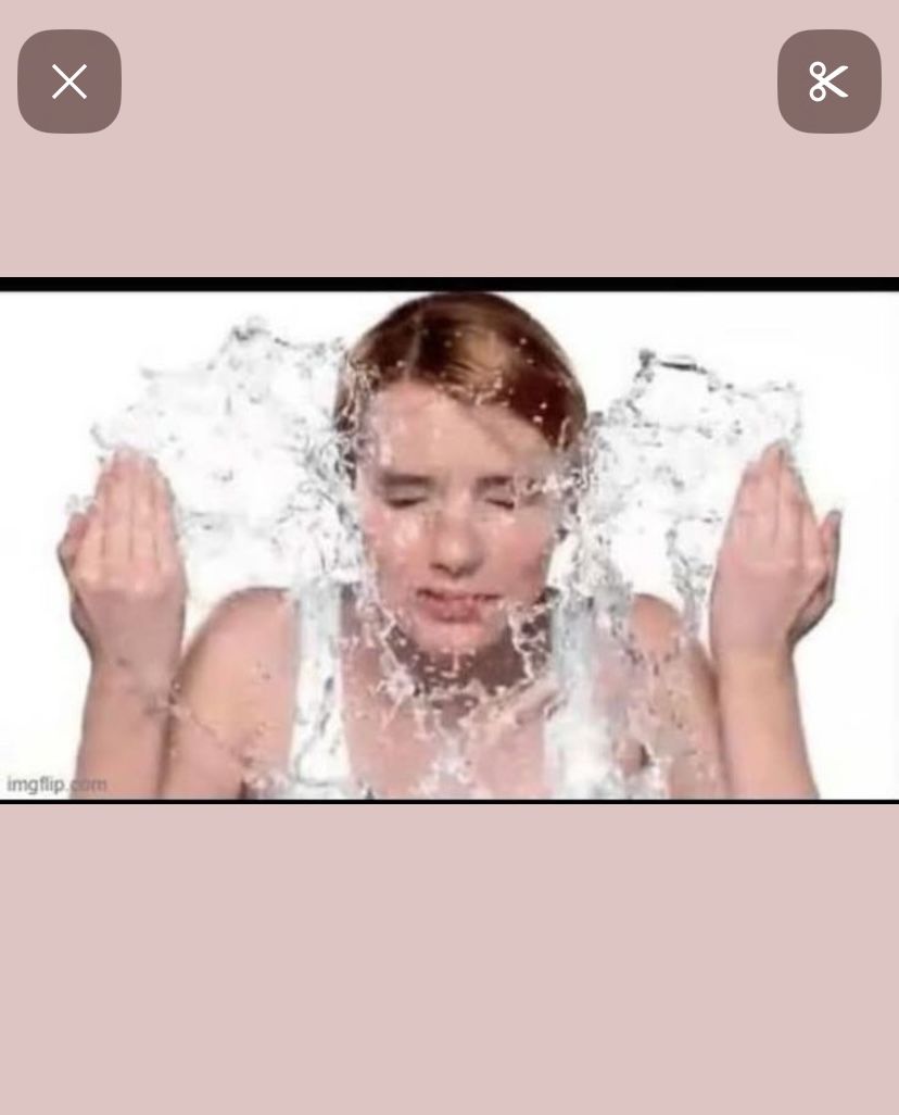 my bathroom floor is always wet bc neutrogena taught me to wash my face like this ..